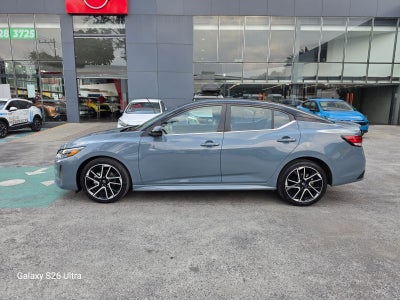 2024 Nissan Sentra 2.0 SR Bi-Tono At