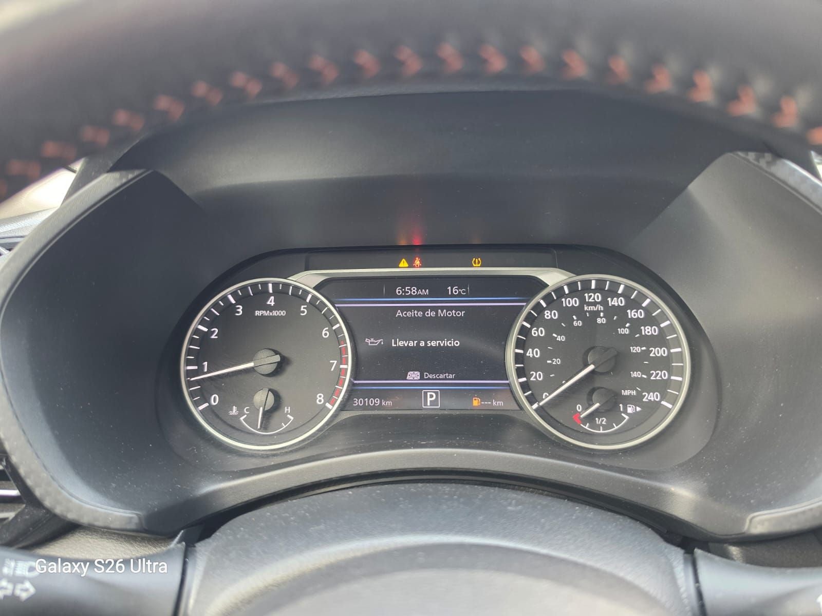 2024 Nissan Sentra 2.0 SR Bi-Tono At