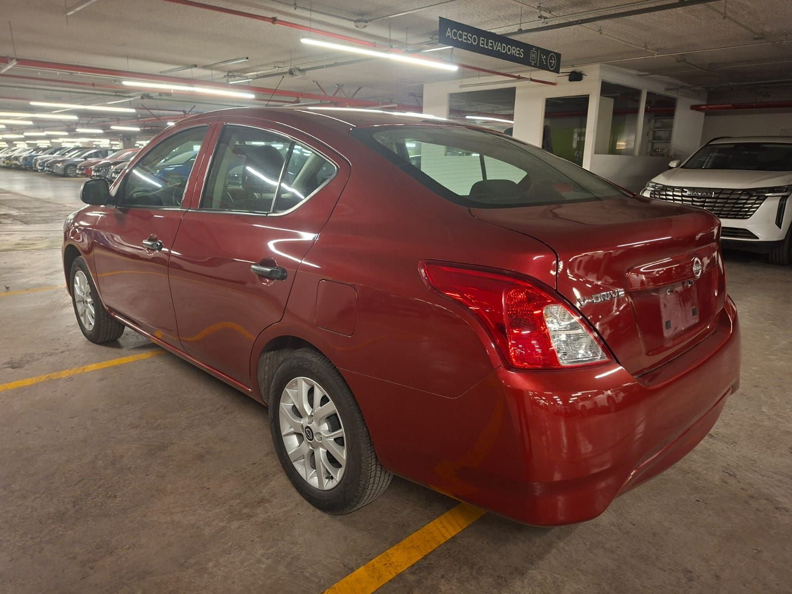 2024 Nissan V-Drive 1.6 A/C Mt