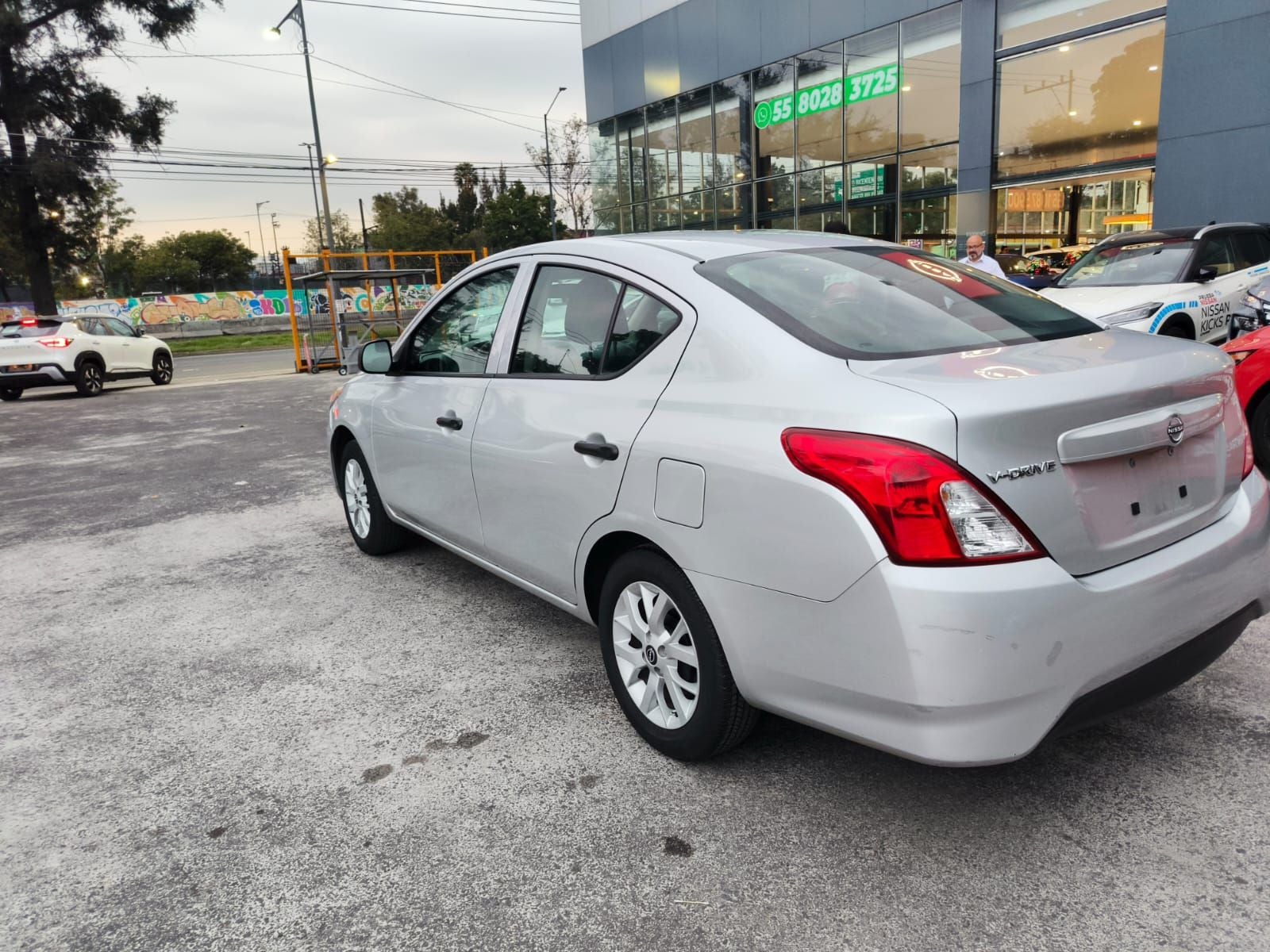 2025 Nissan V-Drive 1.6 A/C Mt