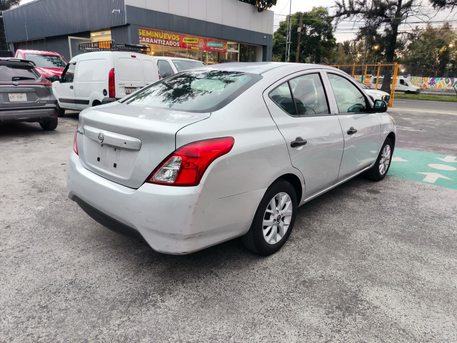 2025 Nissan V-Drive 1.6 A/C Mt