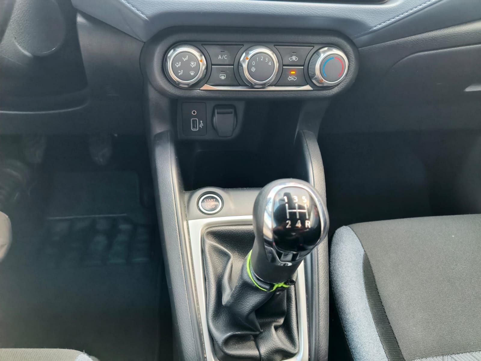 2024 Nissan Versa 1.6 Advance Mt