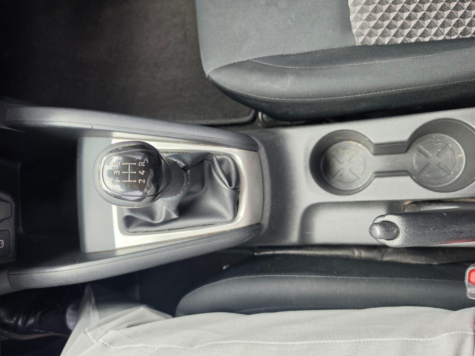2023 Nissan Versa 1.6 Sense Mt
