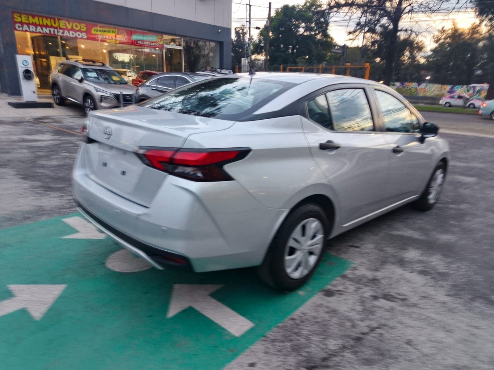 2024 Nissan Versa 1.6 Sense At