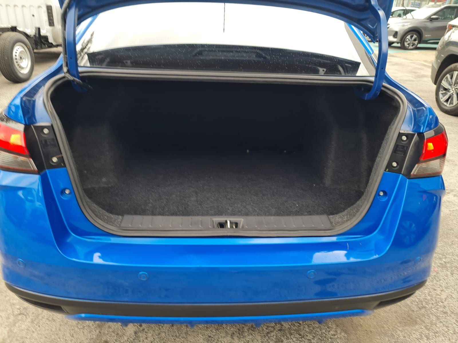 2025 Nissan Versa 1.6 Advance Mt