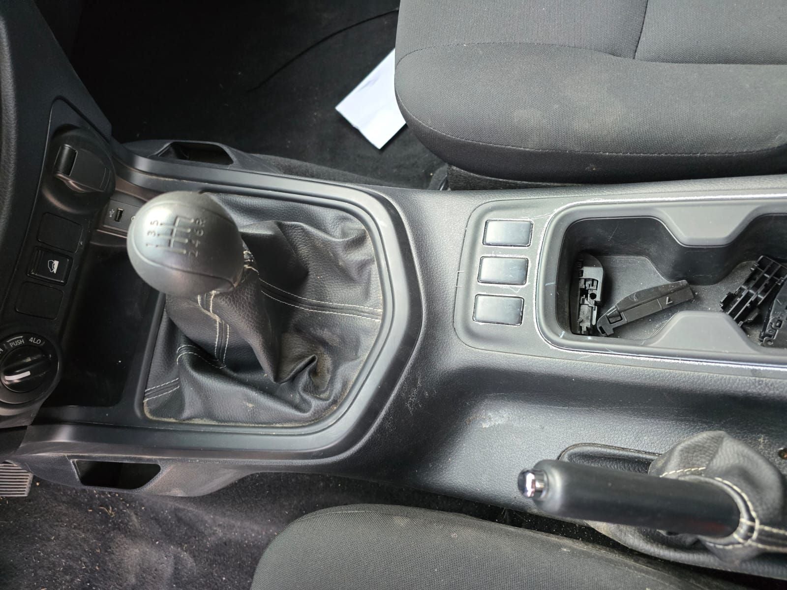 2024 Nissan Frontier 2.5 4x4 DC Diesel Mt