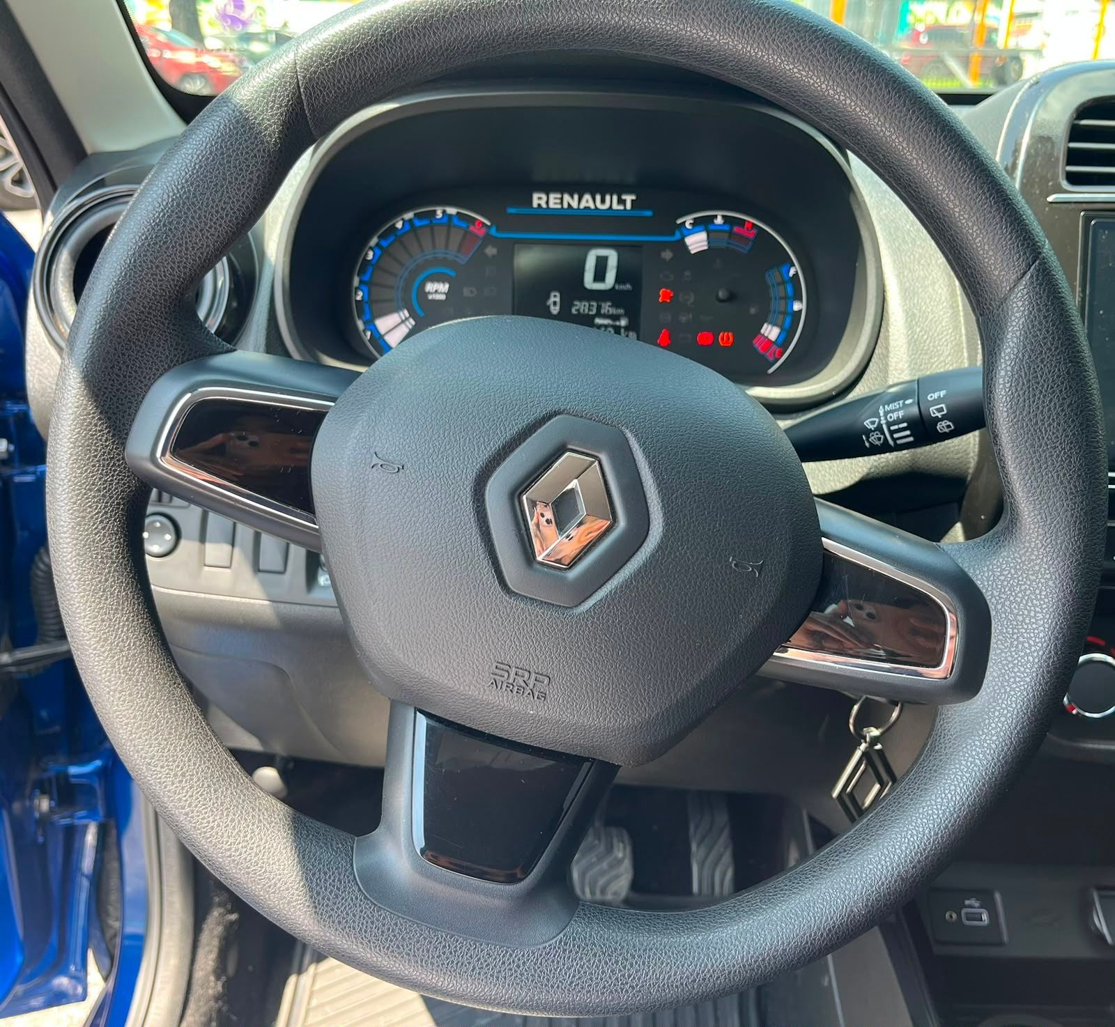 2025 Renault Kwid 1.0 Iconic Mt