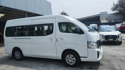 2025 Nissan Urvan 2.5 14 Pasajeros Amplia AA Mt