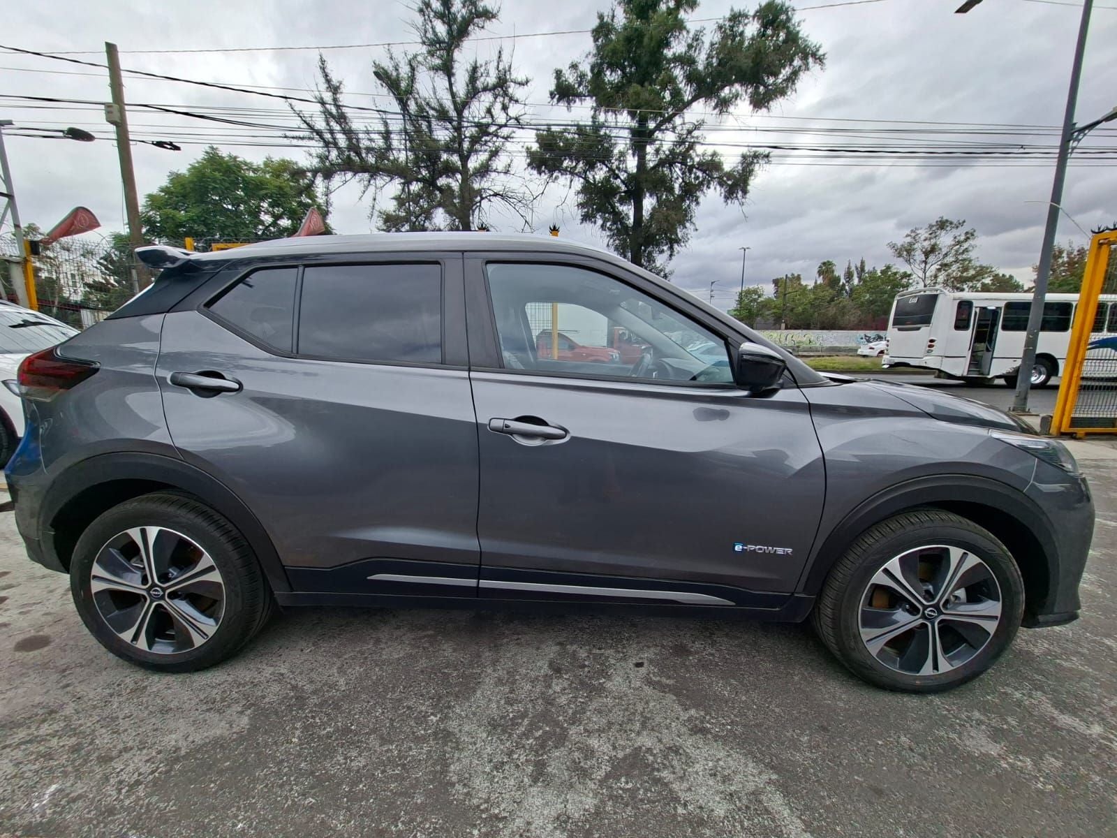 2024 Nissan Kicks E-Power Platinum At